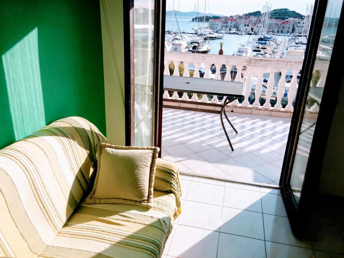Apartments Tiho&Marija Tribalj エクステリア 写真
