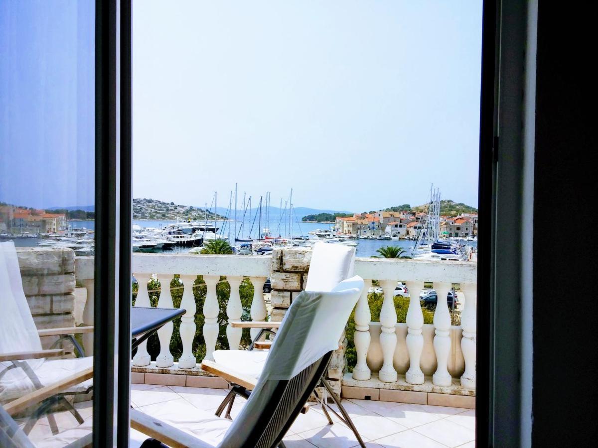 Apartments Tiho&Marija Tribalj エクステリア 写真